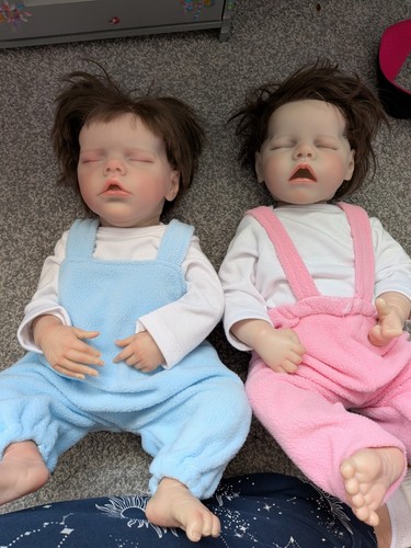 Real life like twin dolls - real,