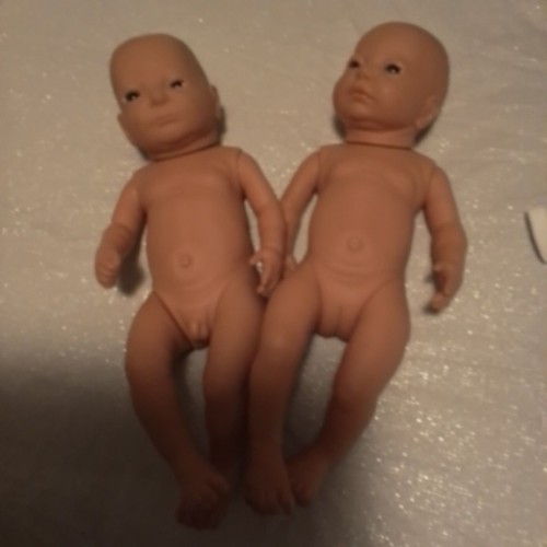 Newborn lifesize baby dolls - lifesize,